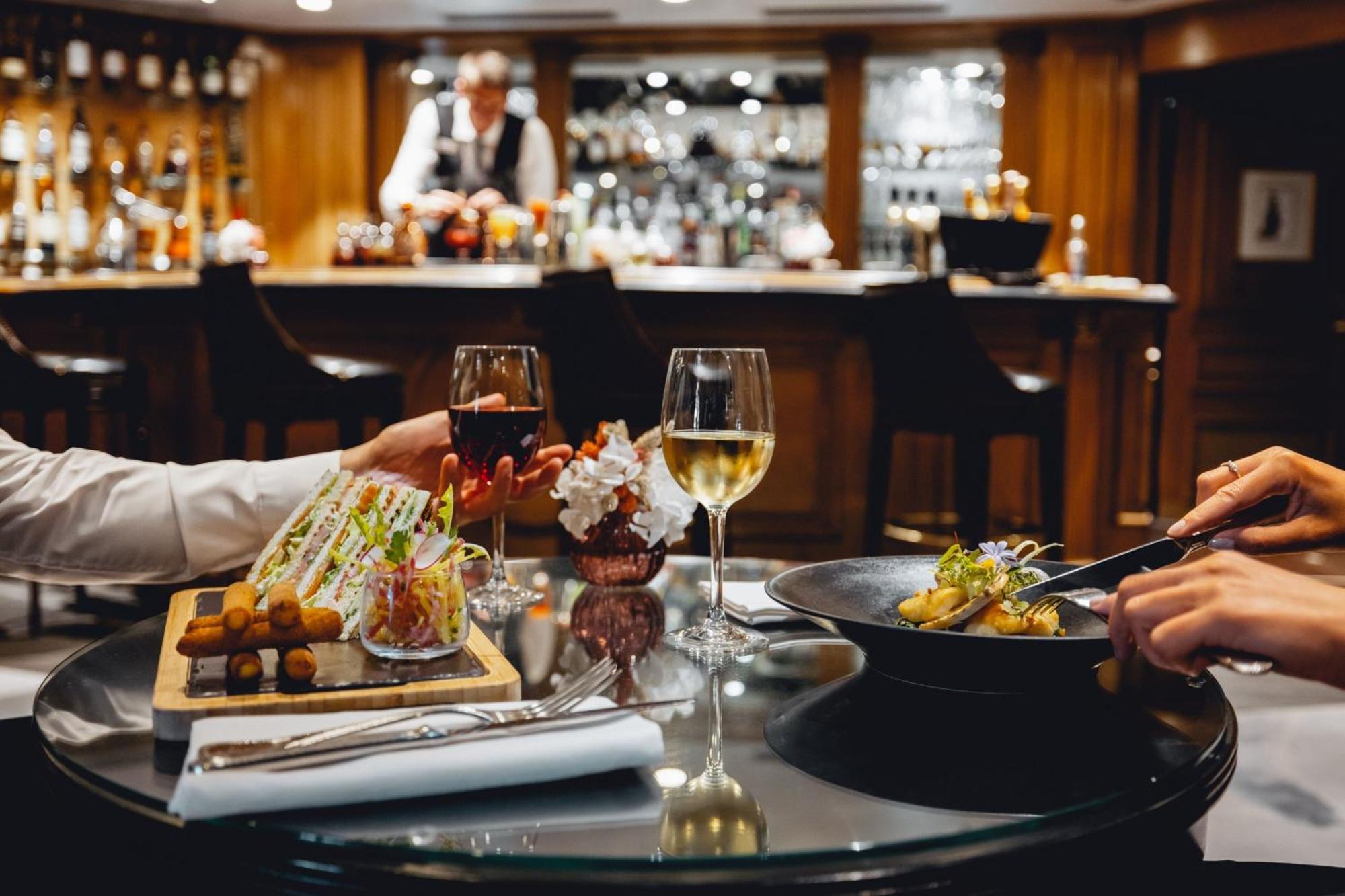 Готель The Westin Paris - Vendome Екстер'єр фото